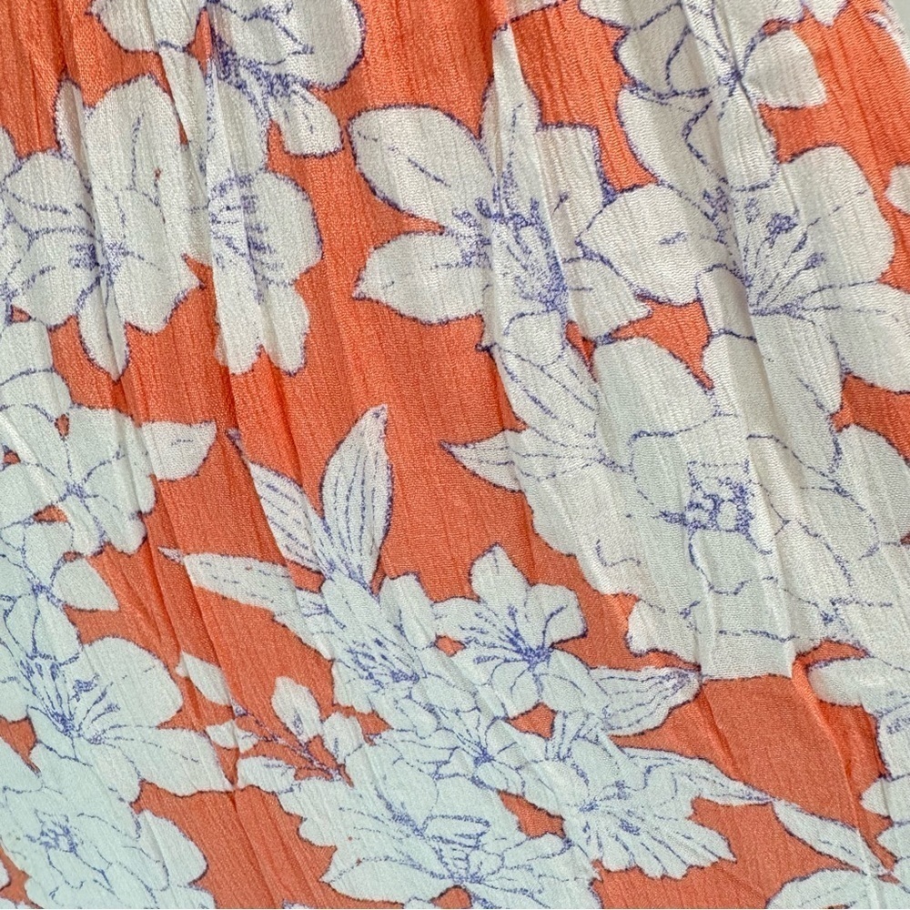 Soiéblu Crepe Floral & Lace Cutout Back Spaghetti Strap Maxi Dress from ModCloth - Picture 12 of 14